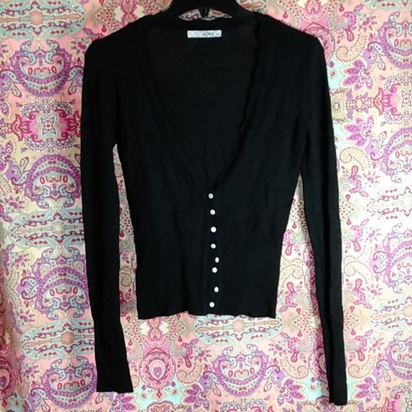 Joyx Light Sweater - Picture 1 of 4